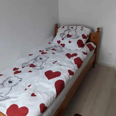 شقة Dios Apartman Balatonalmádi