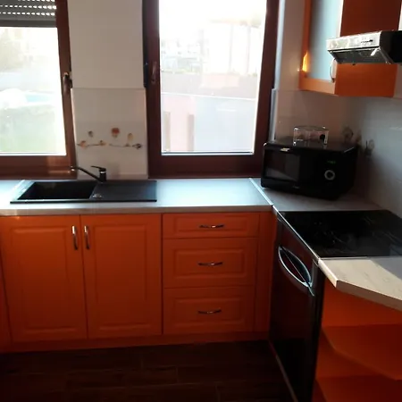 شقة Dios Apartman Balatonalmádi